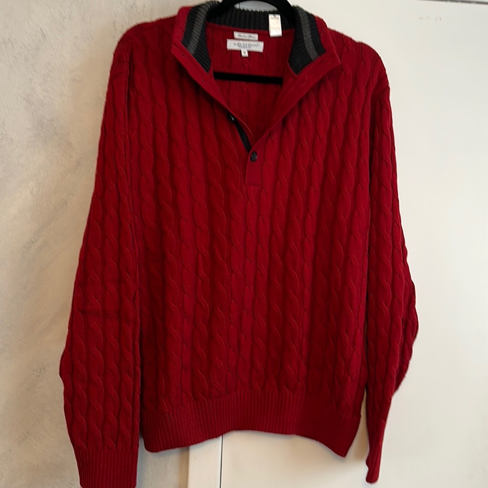 Alex Cannon Men’s Cable Button Neck Sweater (size medium)